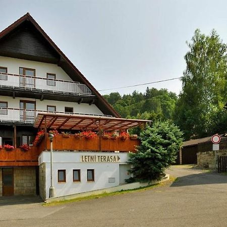 Penzion Kamzik Česká Kamenice Exteriör bild