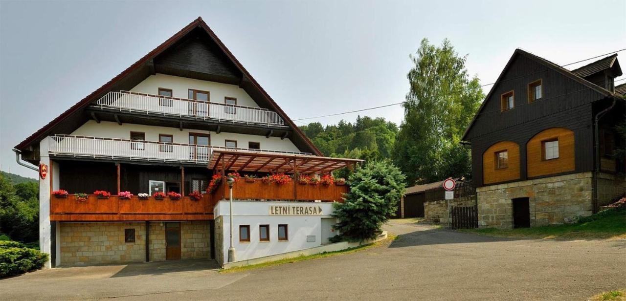 Penzion Kamzik Česká Kamenice Exteriör bild