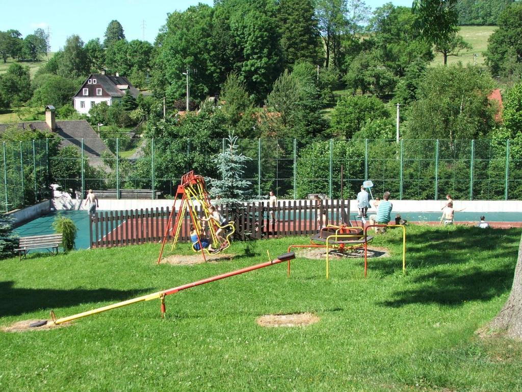 Penzion Kamzik Česká Kamenice Exteriör bild